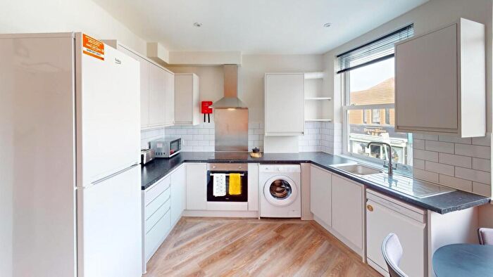4 Bedroom House To Rent In Gloucester Road, Bristol, BS7