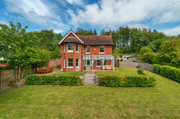 4 Bedroom Detached House For Sale In Main Road, Itchen Abbas, Winchester, Hampshire, SO21
