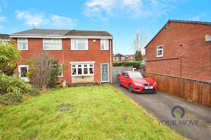 3 Bedroom Semi Detached House For Sale In Green Acres Drive, South Normanton, Alfreton, Derbyshire, DE55