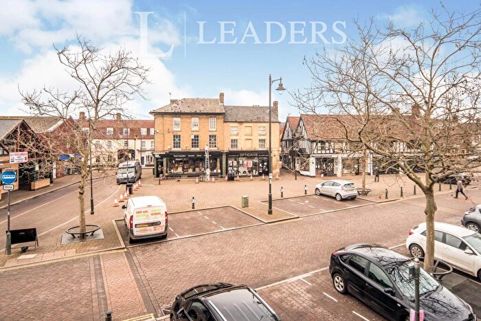 3 Bedroom Apartment To Rent In Market Square, Biggleswade, SG18