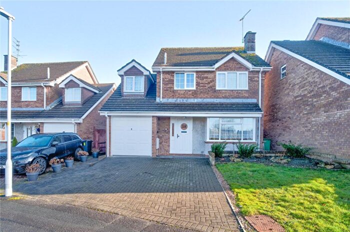 4 Bedroom Detached House For Sale In Grosmont Drive, West Swindon, SN5