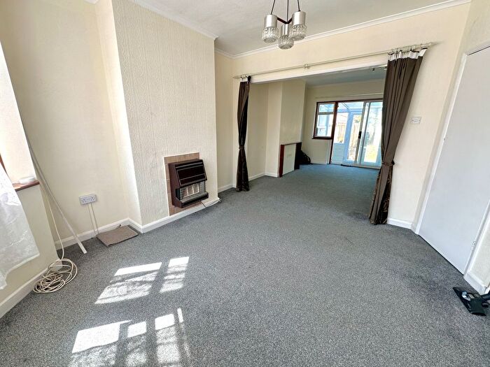 3 Bedroom Terraced House To Rent In Sidmouth Avenue, Isleworth, TW7