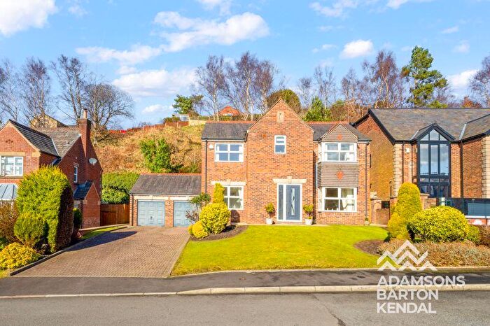 5 Bedroom Detached House For Sale In Millbrook Close, Shaw, Oldham, OL2