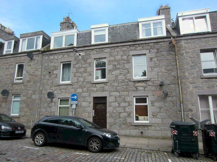 1 Bedroom Flat To Rent In Richmond Street, First Left, AB25