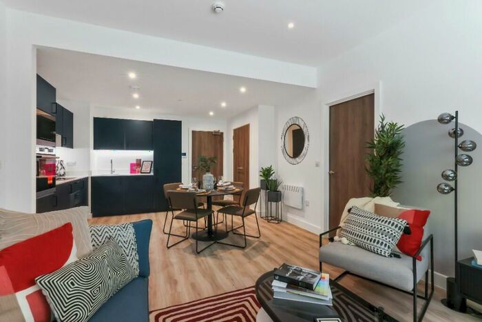 2 Bedroom Apartment To Rent In Soyo Square, Leeds, West Yorkshire, LS2