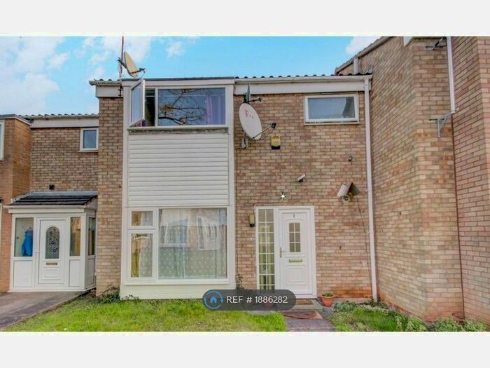 3 Bedroom Terraced House To Rent In Stoneway Grove, Leamington Spa, CV31