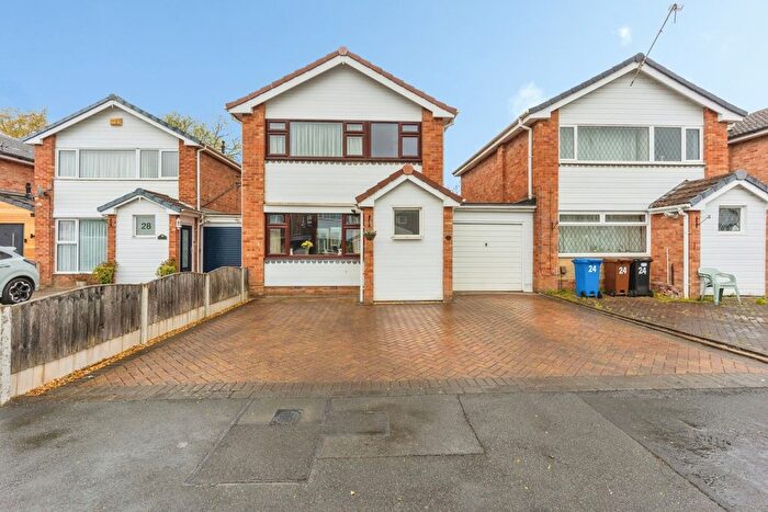 3 Bedroom Link Detached House For Sale In Lower Field Drive, Stockport, Greater Manchester, SK2