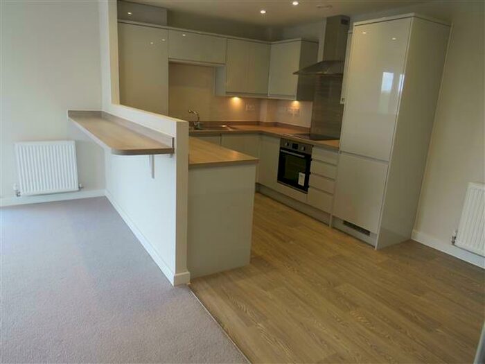 2 Bedroom Flat To Rent In Upton Road, Poole, BH17