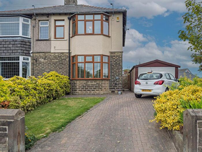 2 Bedroom Semi-Detached House For Sale In Halifax Road, Hove Edge, HD6