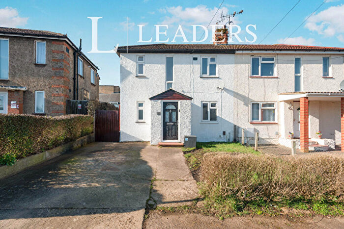 3 Bedroom Semi-Detached House To Rent In Common Rise, Hitchin, SG4