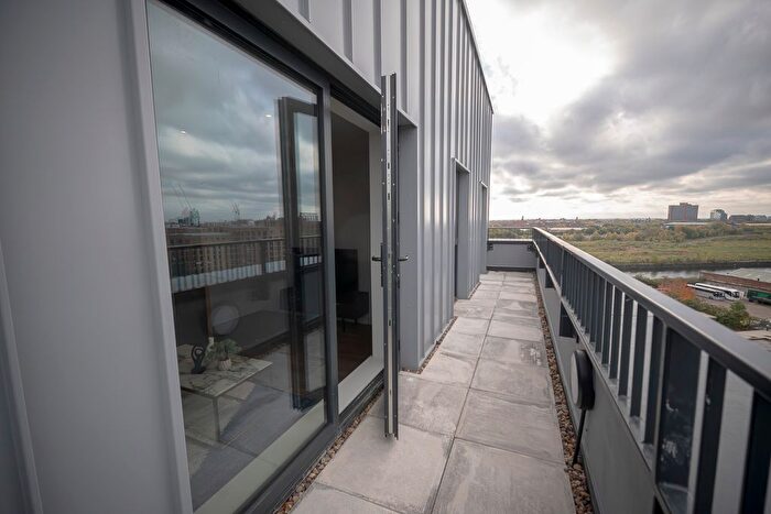 1 Bedroom Flat For Sale In Merchants Wharf, Manchester, M5