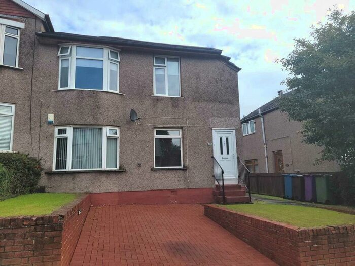 3 Bedroom Flat To Rent In Montford Ave, Glasgow, G44