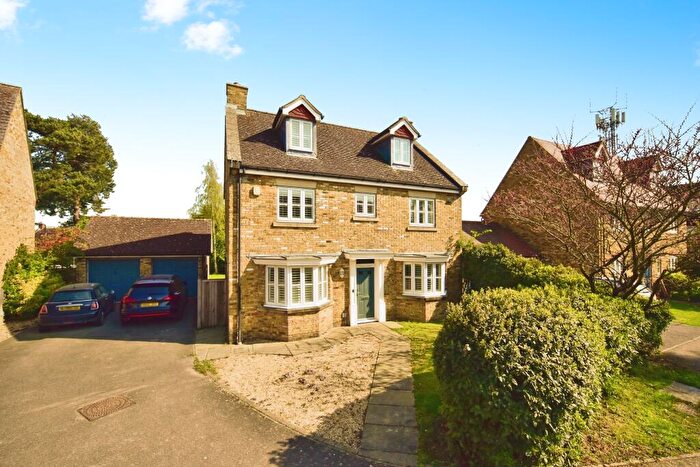 5 Bedroom Detached House For Sale In Rooks View, Bobbing, Sittingbourne, ME9