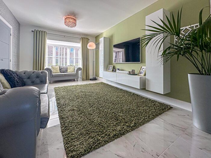 5 Bedroom Detached House For Sale In Fulmar Drive, Backworth, Newcastle Upon Tyne, NE27