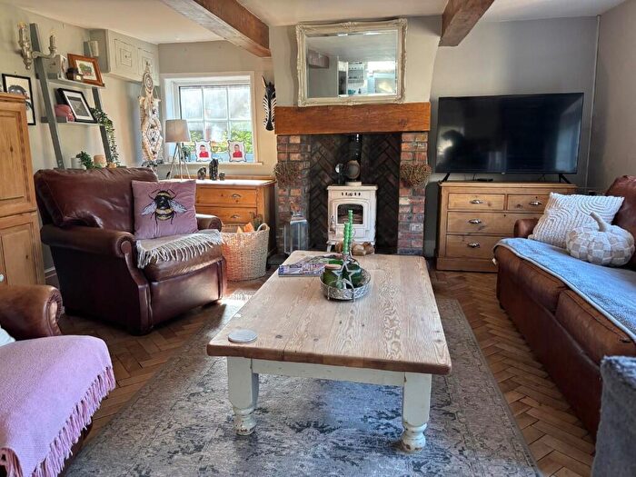 3 Bedroom Detached House For Sale In Carr Lane, Tarleton., PR4