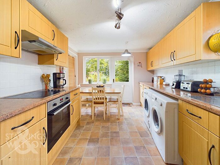3 Bedroom Cottage For Sale In The City, Halvergate, Norwich, NR13