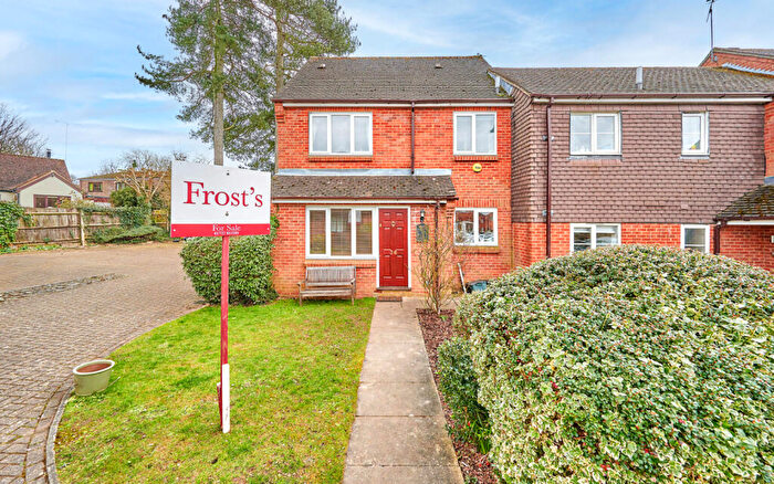 1 Bedroom Terraced House For Sale In St. Leonards Court, House Lane, Sandridge, St. Albans, AL4