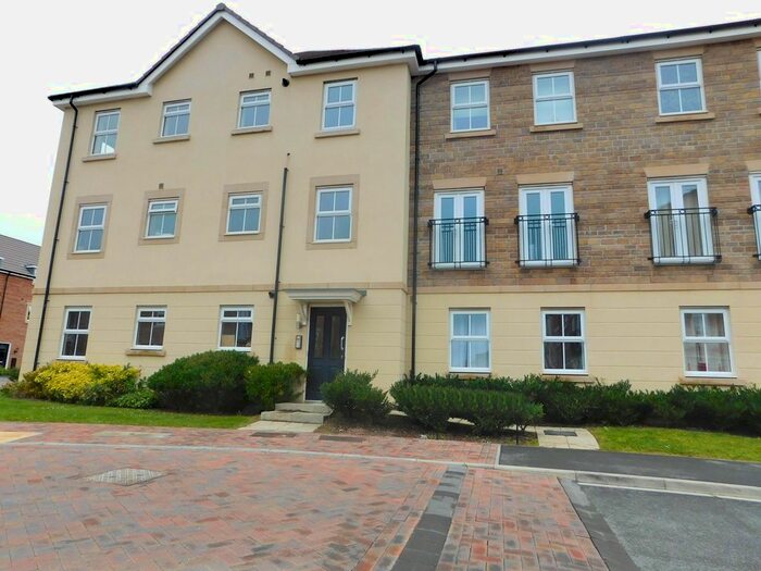 2 Bedroom Flat To Rent In Coupland Road, Selby, YO8