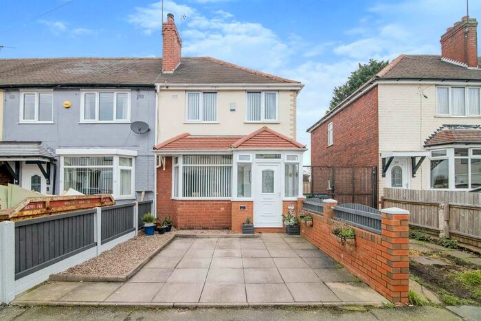 3 Bedroom House To Rent In Griffiths Road, West Bromwich, B71