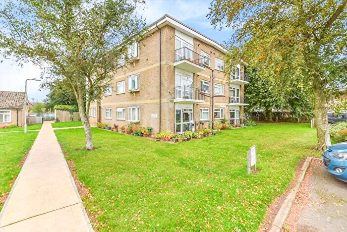 2 Bedroom Flat To Rent In Johnson Road, Uppingham, Oakham, LE15