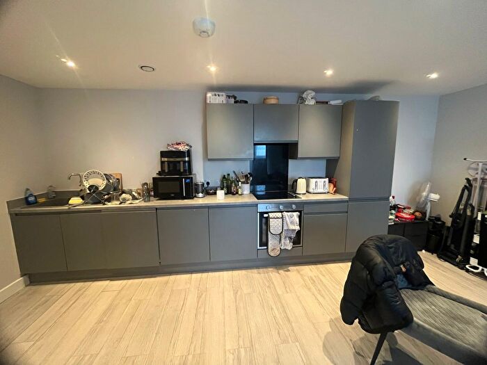 2 Bedroom Flat To Rent In Regent Plaza, Block B, Oldfield Road, Salford, M5