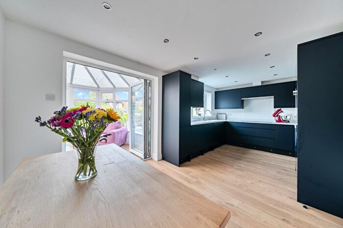 4 Bedroom Detached House For Sale In The Croft, Leybourne, West Malling, ME19