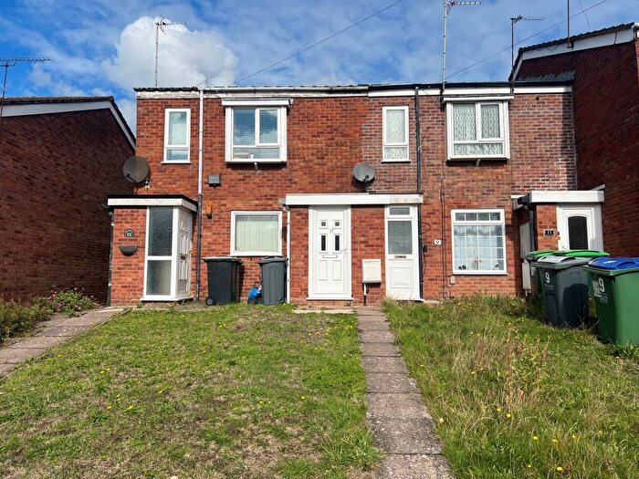 1 Bedroom Maisonette For Sale In Warren Close, Tipton, DY4