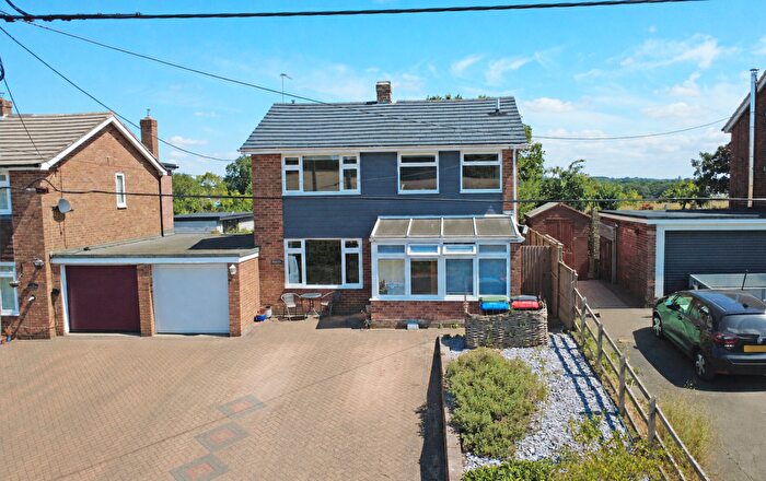 3 Bedroom Link Detached House For Sale In High Street Green, Sible Hedingham, Halstead, Essex, CO9