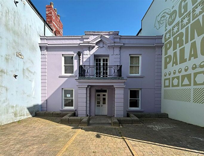 1 Bedroom Flat For Sale In St. Marys Street, Haverfordwest, Pembrokeshire, SA61
