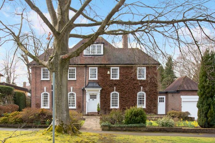 6 Bedroom Detached House To Rent In Wolsey Road Northwood, HA6