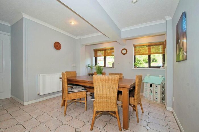 5 Bedroom Detached House For Sale In Glan Creigiau, Groesfaen, Pontyclun, CF72