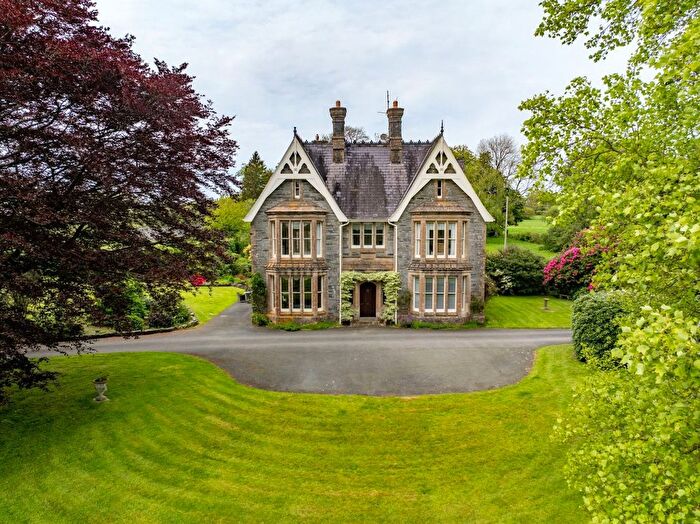 9 Bedroom Detached House For Sale In Llechryd, Cardigan, Ceredigion, SA43
