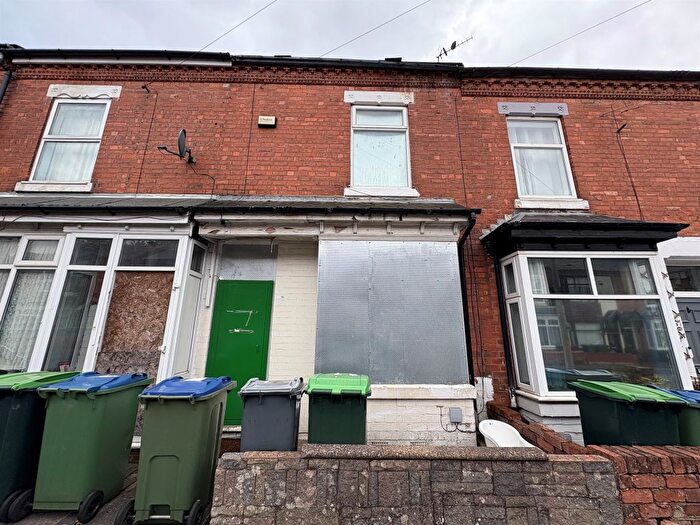 2 Bedroom Terraced House For Sale In Wattis Road, Smethwick, B67