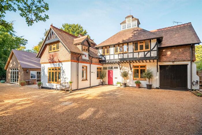 4 Bedroom Detached House For Sale In Windsor Road, Ascot, SL5