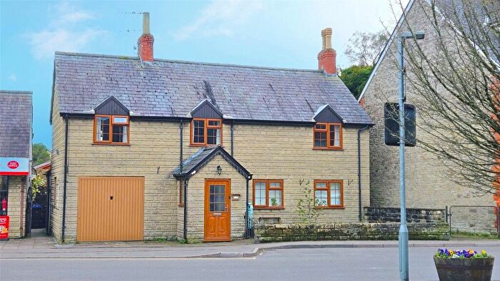 3 Bedroom Detached House For Sale In Boar Street, Mere, Warminster, Wiltshire, BA12