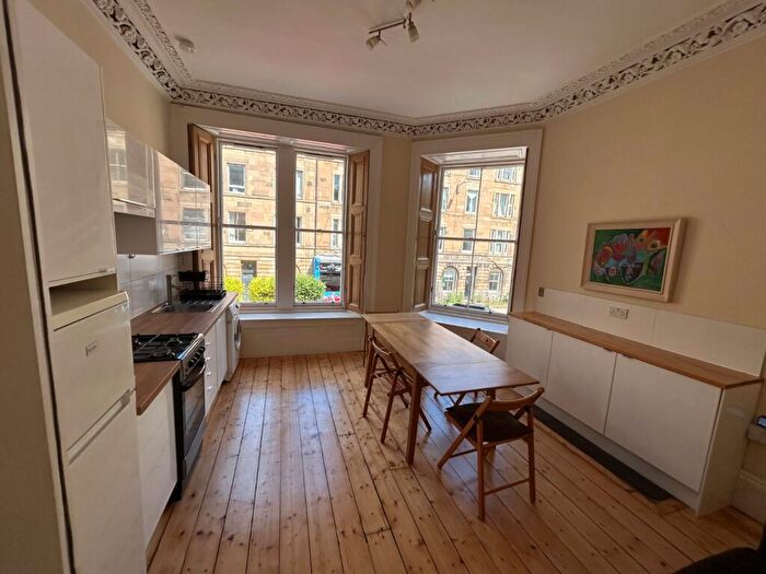 3 Bedroom Flat To Rent In Brougham Place, Edinburgh, Midlothian, EH3