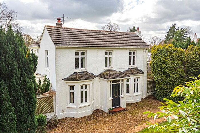4 Bedroom Detached House For Sale In Featherbed Lane, Felden, Hemel Hempstead, Hertfordshire, HP3