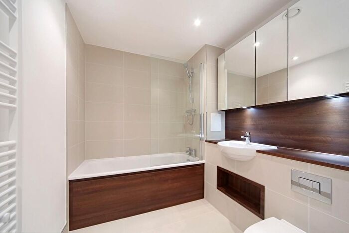 1 Bedroom Flat To Rent In Pell Street, Surrey Quays, SE8