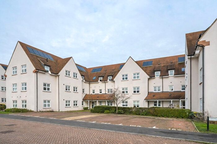 2 Bedroom Flat For Sale In George Court, Ashfield Drive, Letchworth Garden City, SG6