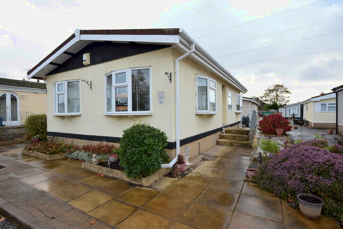 2 Bedroom Mobile Home For Sale In Carr Bridge Residential Park, Blackpool, FY4