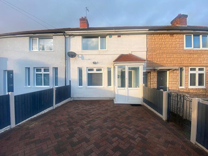 2 Bedroom House To Rent In Chingford Road, Birmingham., B44