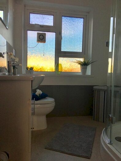 4 Bedroom Flat To Rent In Halesowen House, Meriden Road, PO5