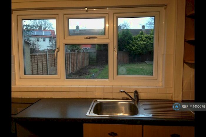 3 Bedroom Terraced House To Rent In Ismay Road, Cheltenham, GL51