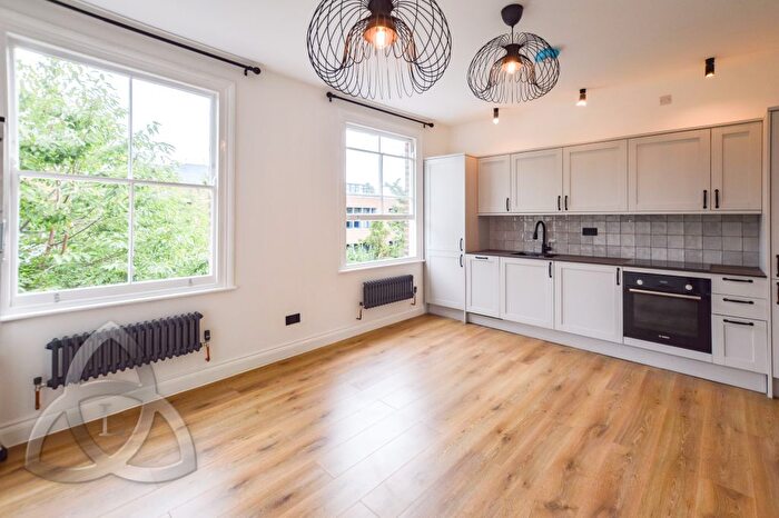 2 Bedroom Flat To Rent In Oakington Road, Maida Vale, W9