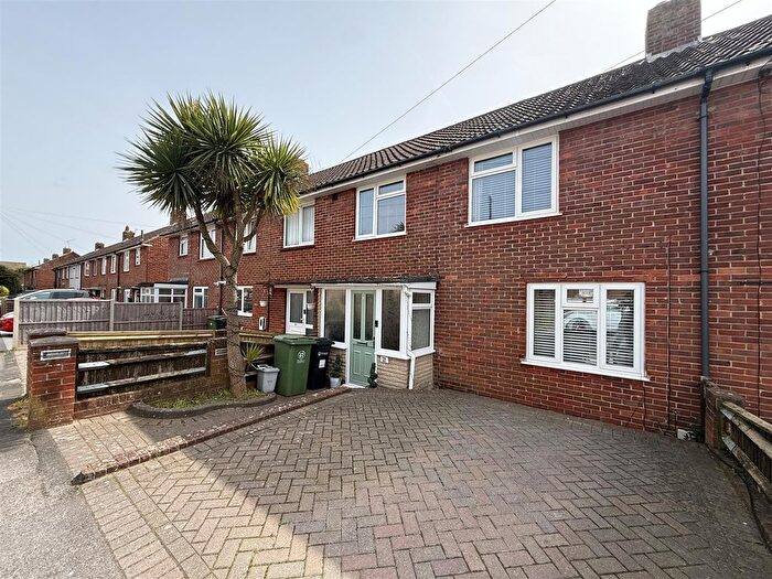 3 Bedroom Terraced House For Sale In Shelley Avenue, Paulsgrove, PO6