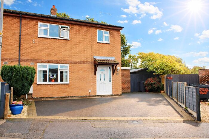 3 Bedroom Semi Detached House For Sale In Coronation Avenue, Moira, Swadlincote, DE12