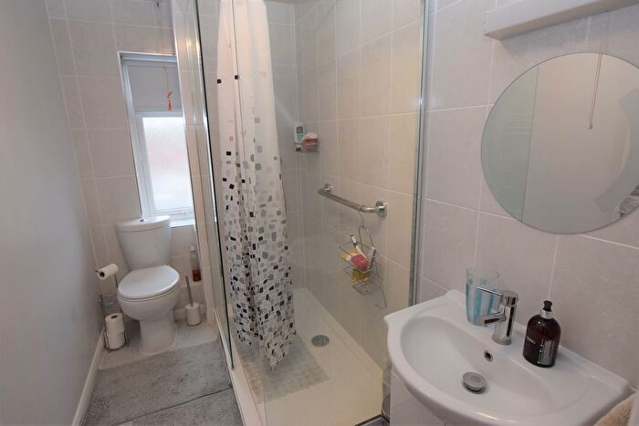 1 Bedroom Flat For Sale In Lady Place Court, Market Square, Alton, Hampshire, GU34