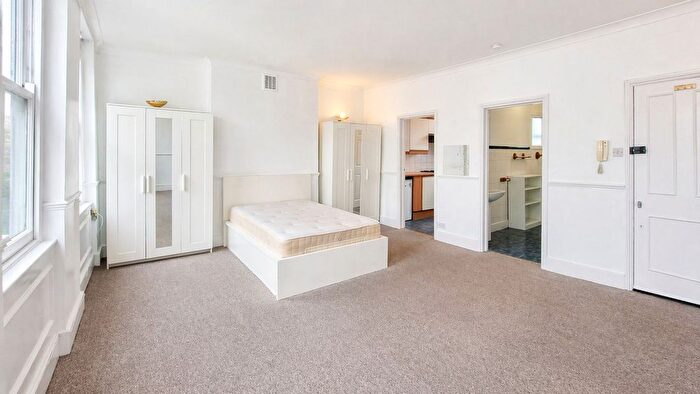 Studio To Rent In Great Eastern Street, London, EC2A