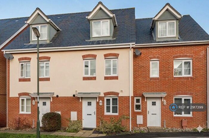 4 Bedroom Terraced House To Rent In Bostock Road, Chichester, PO19