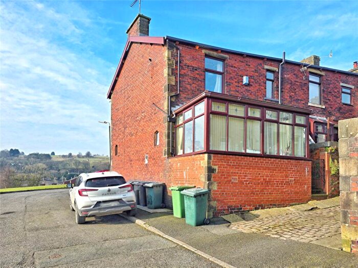 3 Bedroom End Of Terrace House For Sale In Croft Street, Bacup, Rossendale, OL13